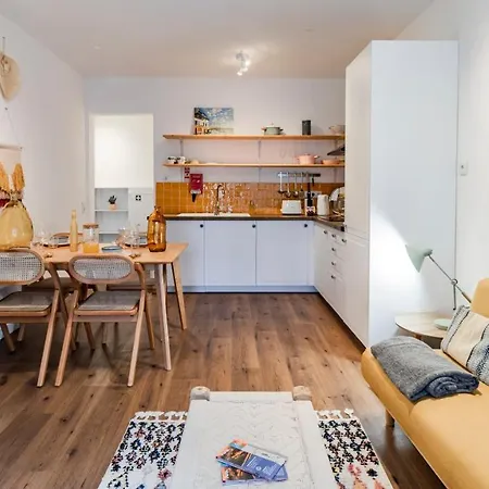 Appartamento Happy Corner In The Heart Of By Lovelystay *